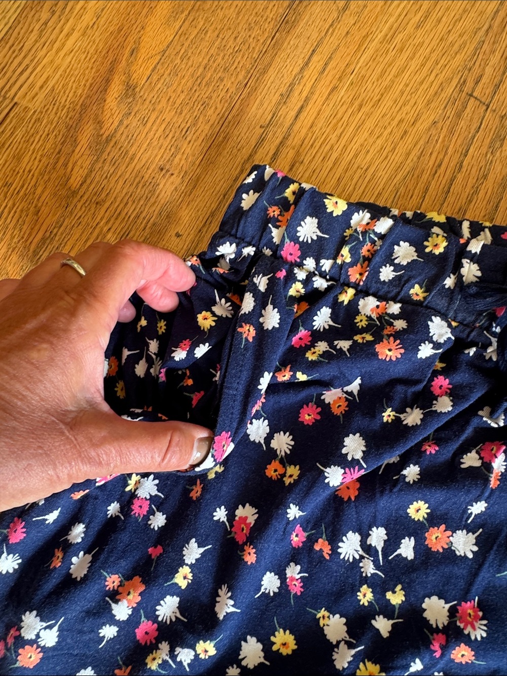 St. John's Bay Navy Floral Midi Skirt with Drawstring Waist medium A376 - Picture 9 of 9